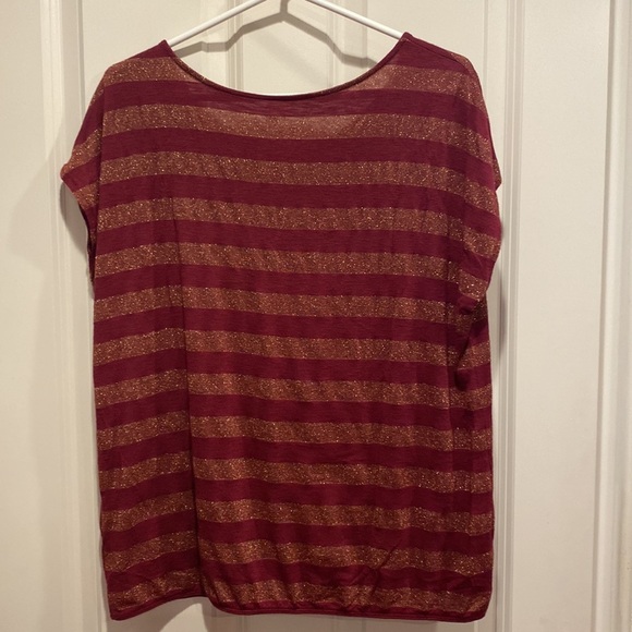 New York & Co Striped Top Blouson Red Sparkly Size Large - Picture 5 of 5